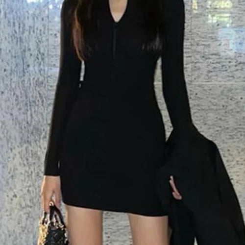 Load image into Gallery viewer, Tight Hip Black Sexy Slim Women&#39;s Dresses French Style Polo Neck Zipper Knitting Fashion Female Streetwear Simple Dress
