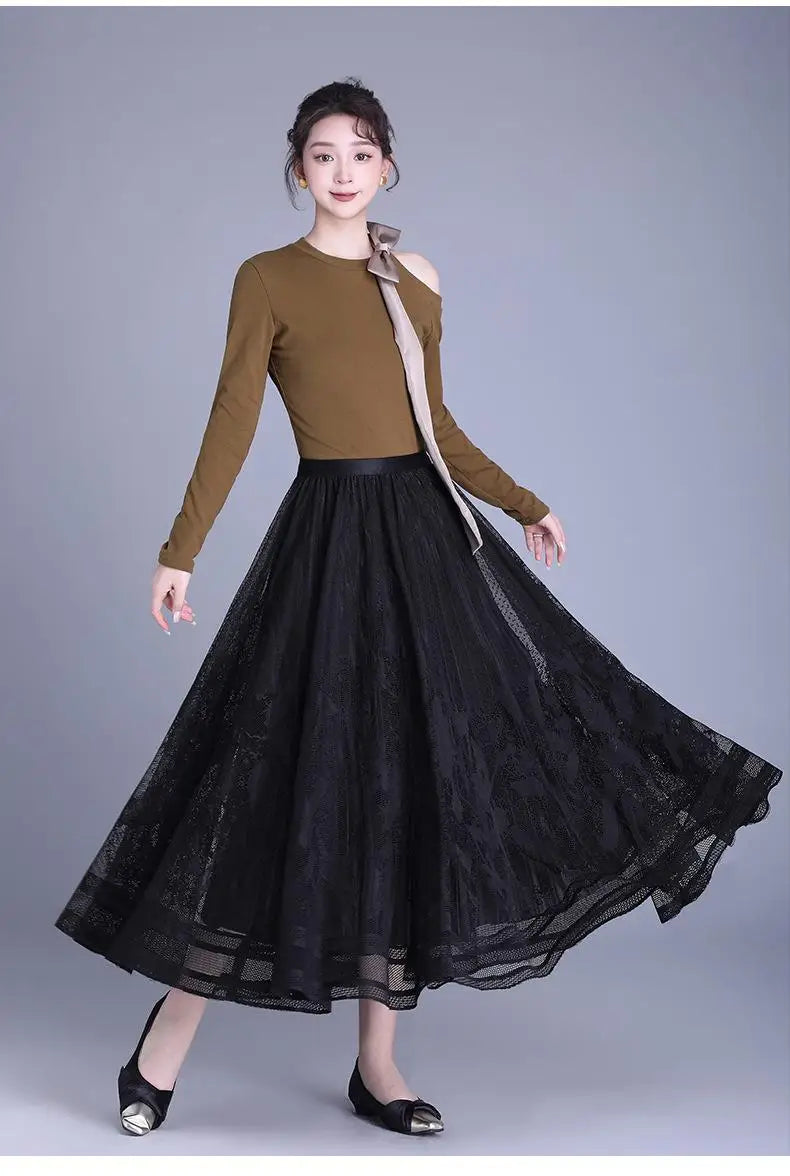 Spring Summer Women Vintage Black White Lace Elegant Long Skirts French Fashion Brown High Waist Vacation Pleated Skirt Popular
