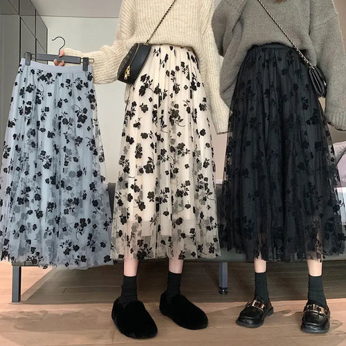 Load image into Gallery viewer, Long Tulle Skirt Women Vintage Butterfly Embroidery Elastic High Waist A-Line Mesh Pleated Skirt Female Midi Skirt Faldas Jupe
