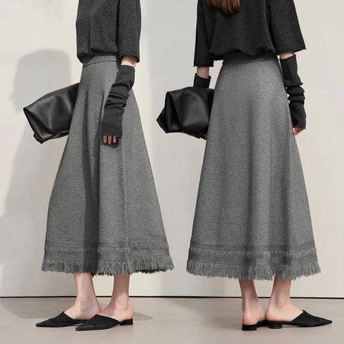 Load image into Gallery viewer, Women's Skirt 2025 Winter Minimalist Solid Color Tassel A-Line Long Skirts For Women Loose Knitted Clothing Female 12544018
