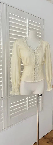 Load image into Gallery viewer, French New Ladies Slim Beige Patchwork Lace Single Breasted Short Blouse Tops Spring Brown Elegant V-neck Long Sleeve Shirt Chic
