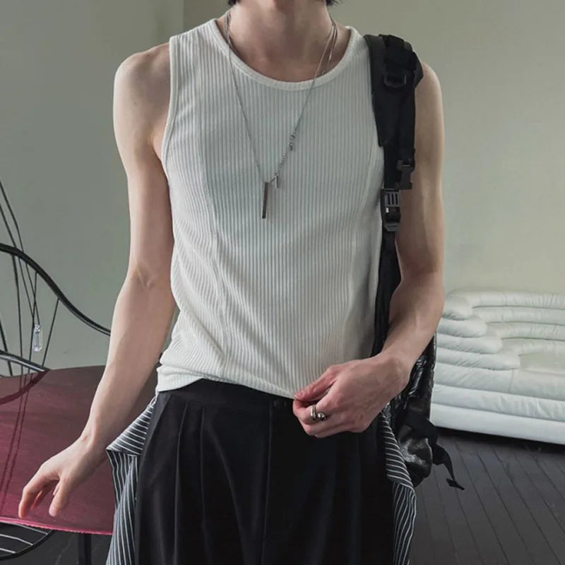 Men's Vest New American Summer Round Neck Sleeveless T-shirts Solid Color Design Handsome Male Slim Clothing 2025 9W1623