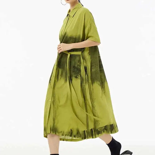 Load image into Gallery viewer, Women Green Pattern Printed Belted Big Size Shirt Dress New Lapel Short Sleeve Fashion Tide Spring Summer 2025  1DH5759
