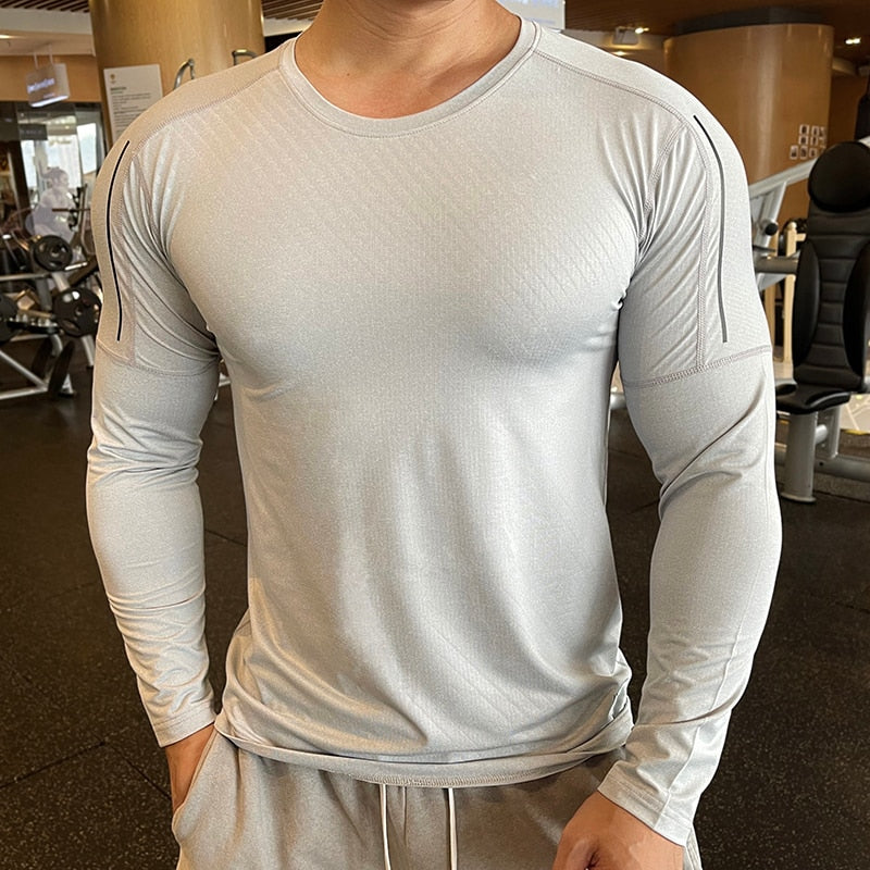 Running Sport Skinny T-shirt Men Compression Quick Dry Shirt Male Gym Fitness Bodybuilding Training Tee Tops Autumn MMA Clothing