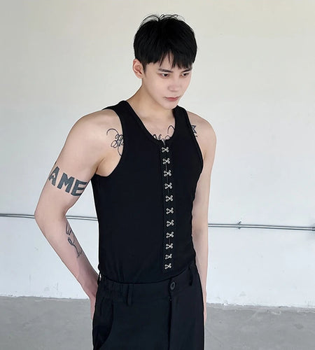 Men's Vest Personalized Metal Buckle Design Solid Color Slim Male Sleeveless Tops Stylish Men Wear Spring 9A3251