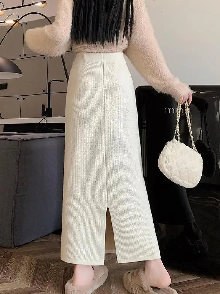 Korean Fashion Solid Velvet Elegant High Waist Festival Long Skirt Autumn Winter Women Slim Straight Knitted Half Skirt 2024 New