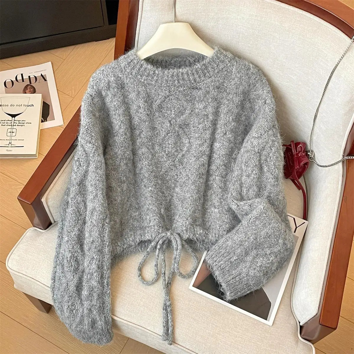 French Fashion Autumn Winter Beige Yellow Elegant Drawstring Lace-up Short Sweater Women's 2024 New Grey Long Sleeved Knit Tops