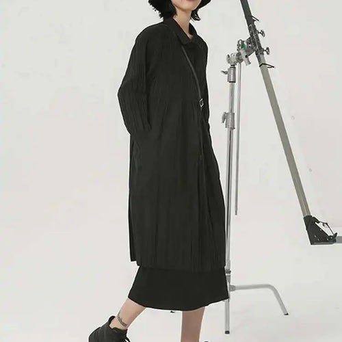 Load image into Gallery viewer, Loose Fit Black Brief Pleated Big Size Jacket New Lapel Long Sleeve Women Coat Fashion Tide Spring Autumn 2025 1DH2077
