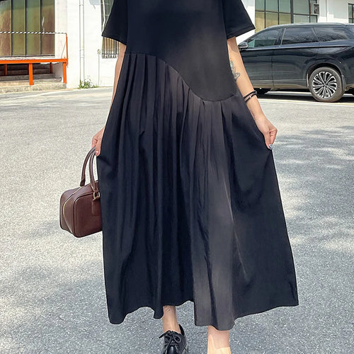 Load image into Gallery viewer, Women Black Irregular Pleated Big Size Midi Dress New Round Neck Short Sleeve Fashion Tide Spring Summer 2025 1DJ0851
