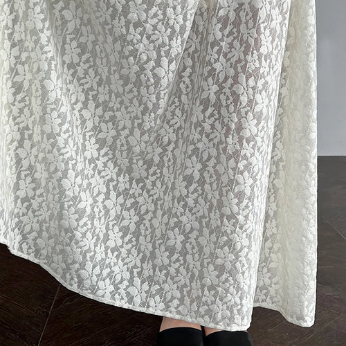 Load image into Gallery viewer, Women Green Printed Bandage Long Spaghetti Strap Dress New V-Neck Sleeveless Fashion Tide Spring Summer 2025 1DJ1311
