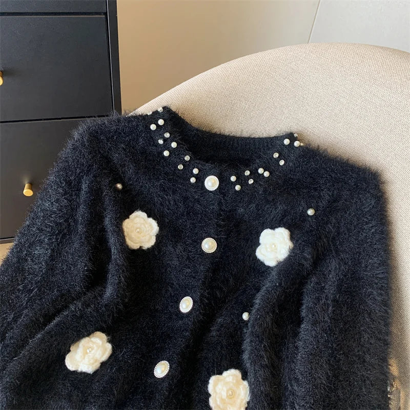 Autumn Winter Sweet Vintage Black White Pearl Knitted Cardigan Top French Fashion Women Single Breasted Long Sleeve Mink Sweater
