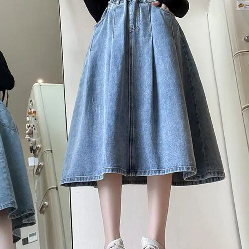 Load image into Gallery viewer, Vintage Women's Blue Elegant Plus Size Denim Jean Skirt Autumn And Winter High Waist Button Vacation Pleated Long Skirts Popular

