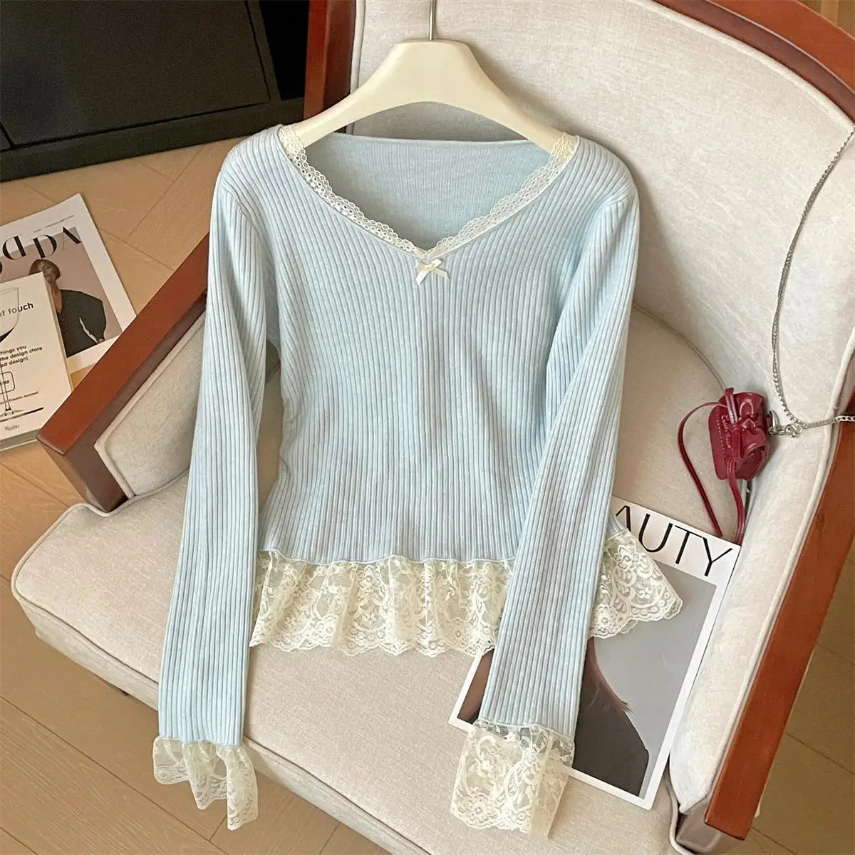 Korean Autumn Winter Sweet Patchwork Elegant Pullover Short Sweater Women's 2024 New V Neck Long Sleeved Knitted Tops Streetwear