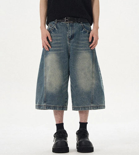 Men's Denim Shorts New Summer Washed Worn-out Design American Loose Straight Leg Cropped Pants Trendy Male Botooms 9W1694