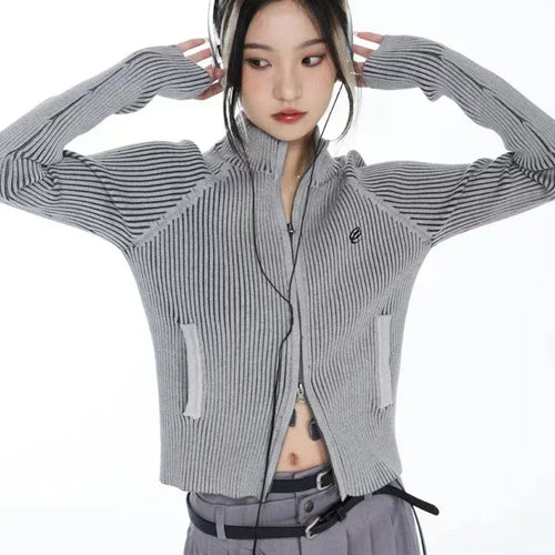 Load image into Gallery viewer, Vintage Zipper Cardigan Women Embroidery Y2k Aesthetic Grunge Sweater Jackets Female Harajuku Slim Knitted Coats Femme
