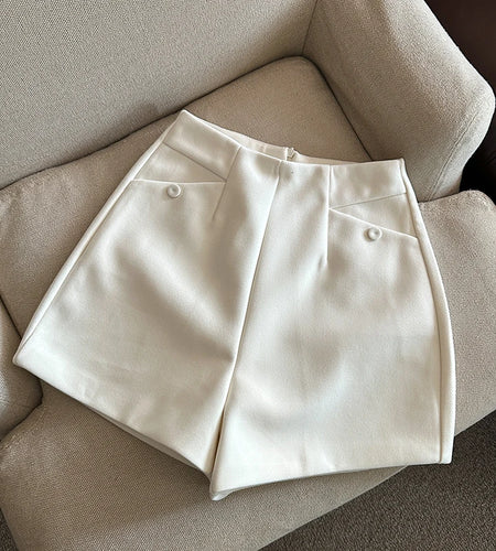 Korean 2024 New Women's Black White Straight Wide Leg Woolen Shorts Brown High Waist Thick Short Pants Autumn Winter Versatile
