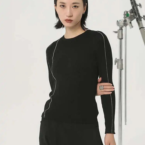 Load image into Gallery viewer, Black Color-block Slim Knitting Sweater Round Neck Long Sleeve Women Pullovers New Fashion Spring Autumn 2025  1DH2083
