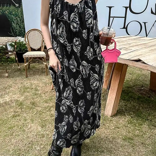 Load image into Gallery viewer, Women Apricot Pleated Printed Elegant Spaghetti Strap Dress New V-Neck Sleeveless Fashion Tide Spring Summer 2025 1DH4770
