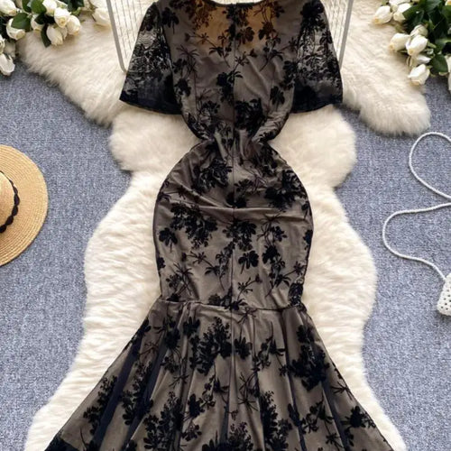 Load image into Gallery viewer, Vintage Women Black Elegant Square Neck Birthday Fishtail Evening Dress Summer High Waist Party Pleated Lace Split Long Dresses
