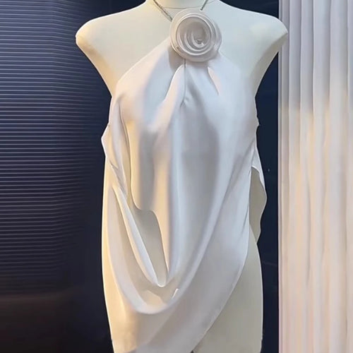 Load image into Gallery viewer, Solid Spliced Appliques Slimming Vests For Women Halter Sleeveless Loose Temperament Vest Female Fashion Style New
