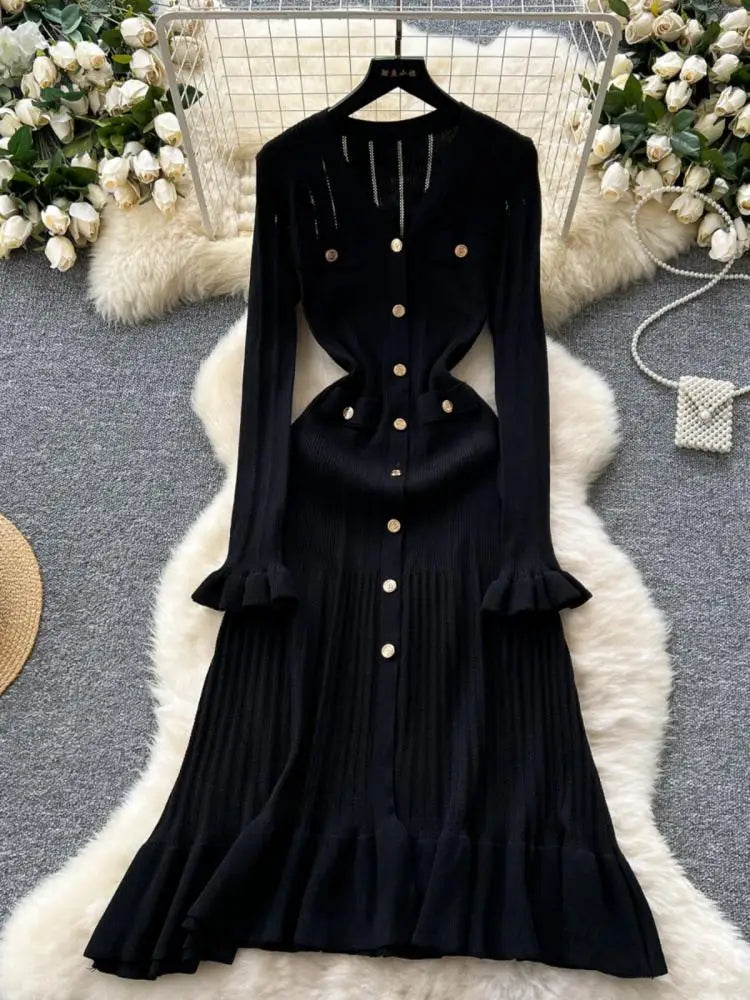 Autumn 2024 New Women Black White Single Breasted Slim Knitted Dress French Green Elegant V Neck Ruffles Long Sleeve Dress Trend