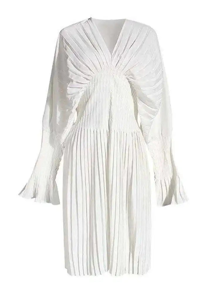 Women White Pleated Elegant Big Size Midi Shirt Dress New V-Neck Long Flare Sleeve Fashion Tide Spring Autumn 2025 1W3260
