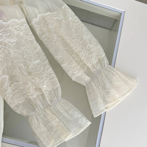 Load image into Gallery viewer, French Retro Women Beige Patchwork Lace Bow Button Slim Mini Dress Autumn Winter Long Sleeved High Waist Pleated Short Dress New
