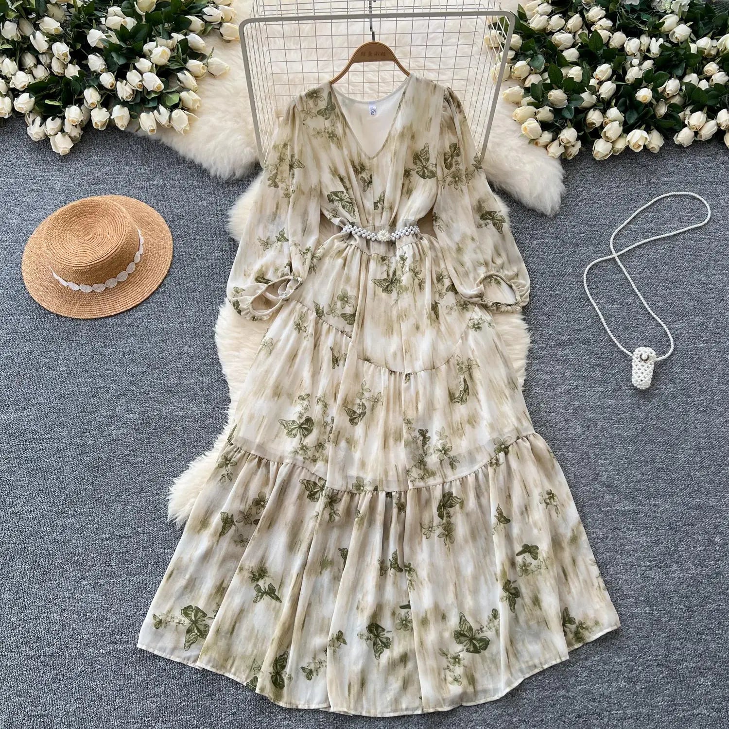 French Women Vintage Sweet Printed Birthday Evening Party Long Dresses Autumn New V Neck  Lantern Sleeves Pleated Dress Bohemian