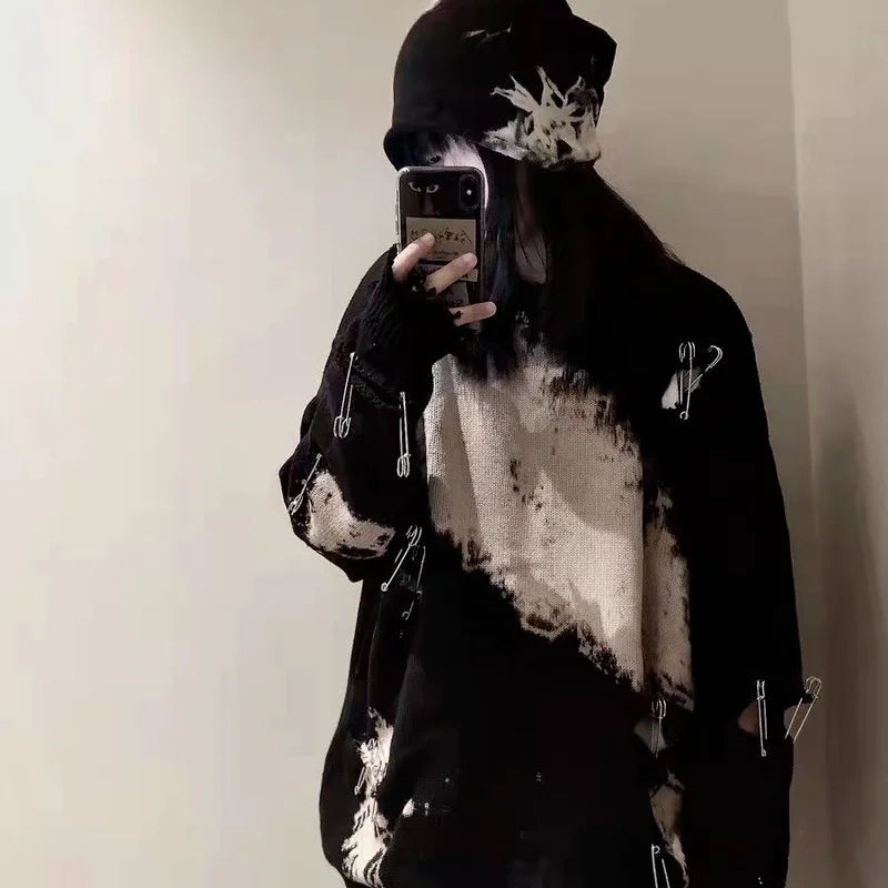 Tie Dye Pins Ripped Holes Knitting Sweaters Hip Hop Streetwear Pullover 2025 Harajuku Loose Black Tops Vintage Jumpers