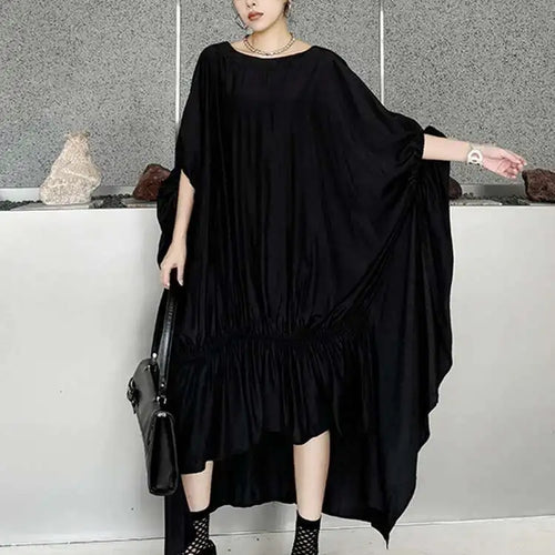 Load image into Gallery viewer, Women Black Pleated Irregular Big Size Long Dress New Round Neck Half Sleeve Fashion Tide Spring Summer 2025 1DH6284
