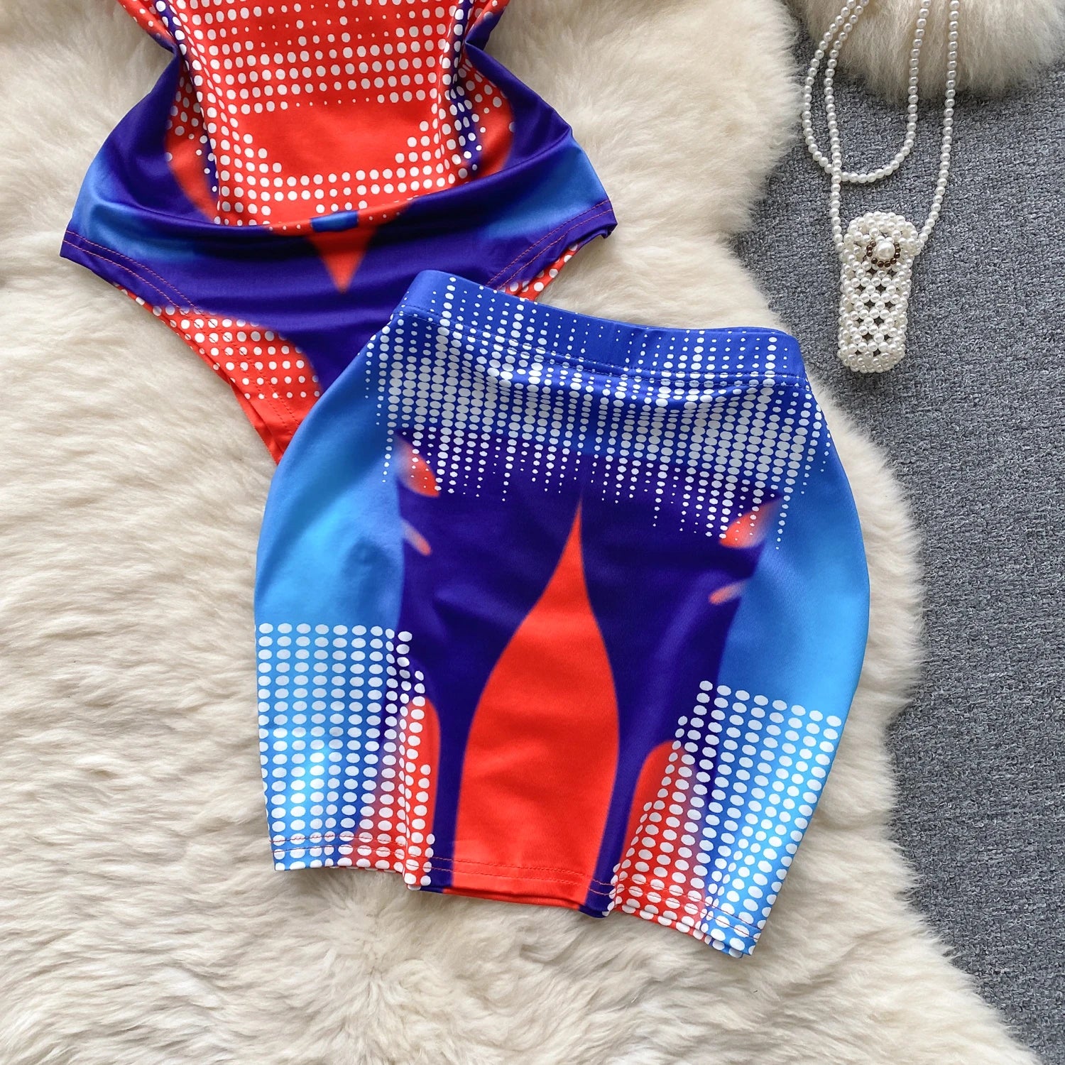 Women Fashion Red Blue Patchwork Print O Neck Short Sleeves Slim Bodysuits+ Elastic Waist Mini Skirts Y2k Retro Two Pieces Suits