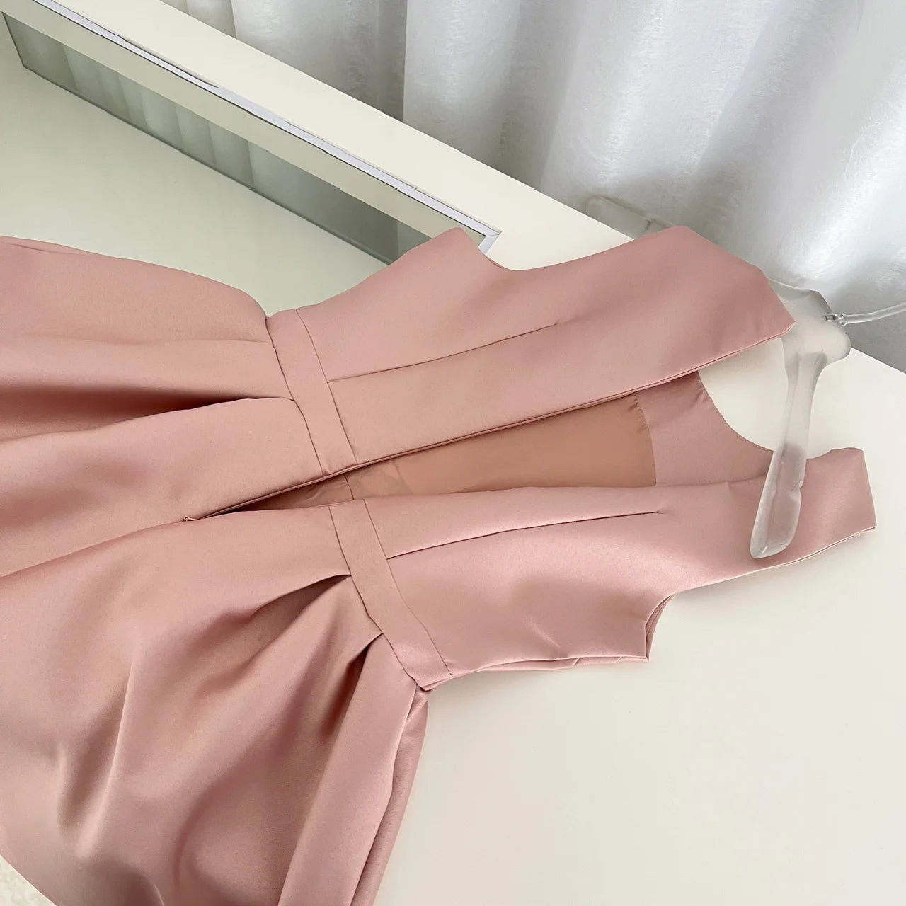 French 2025 Women Black Red Elegant Sleeveless Bow High Waist Short Vest Dress Summer Red Slim Holiday Birthday Party Mini Dress