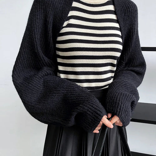 Load image into Gallery viewer, Elegant Gray Knitting Cardigan Sweater Loose Fit V-Neck Long Sleeve Women New Fashion Tide Autumn Winter 2025 1DF2337
