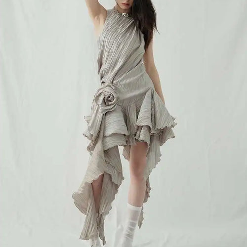 Load image into Gallery viewer, Women Gray Three-dimensional Flower Ruffles Mini Dress New Round Neck Sleeveless Fashion Tide Spring Summer 2025  1DJ0678
