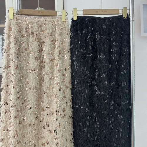 Load image into Gallery viewer, Women Beige Sequins Feather Tassels High Waist Sexy Skirt Fashion Vintage Luxury Black Straight Skirt Spring Autumn Clothing Y2k
