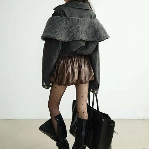 Load image into Gallery viewer, Women Brown Pleated Shaped Elegant Wide Leg Shorts New High Waist Trousers Fashion Tide Spring Summer 2025 1DH8268
