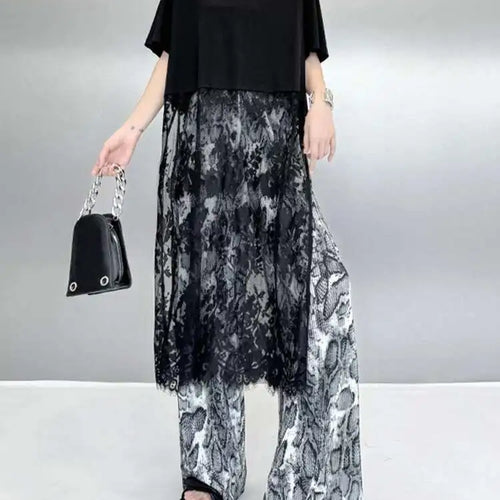 Load image into Gallery viewer, Women Black Hem Lace Perspective Big Size Midi Dress New Round Neck Short Sleeve Fashion Tide Spring Summer 2025 1DH6140
