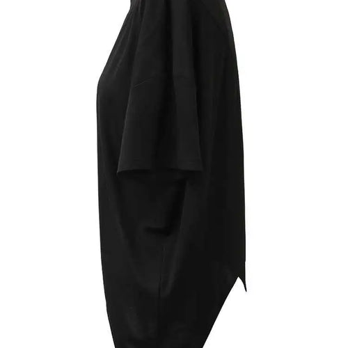 Load image into Gallery viewer, Women Black Irregular Topstitched Big Size Casual T-shirt New Round Neck Short Sleeve Fashion Spring Summer 2025 CPG1353
