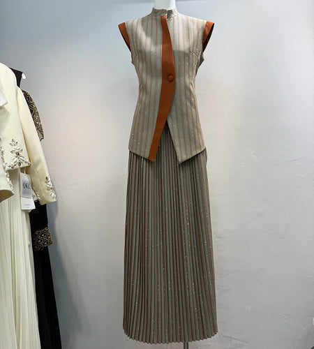 Hit Color Two Piece Set For Women Lapel Sleeveless Coat High Waist Temperament Skirts Elegant Sets Female Fashion