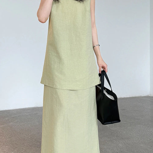 Load image into Gallery viewer, Green Belted Tank Top Half-body Skirt Two Pieces Suit New Round Neck Sleeveless Women Fashion Spring Autumn 2025 1DJ1111
