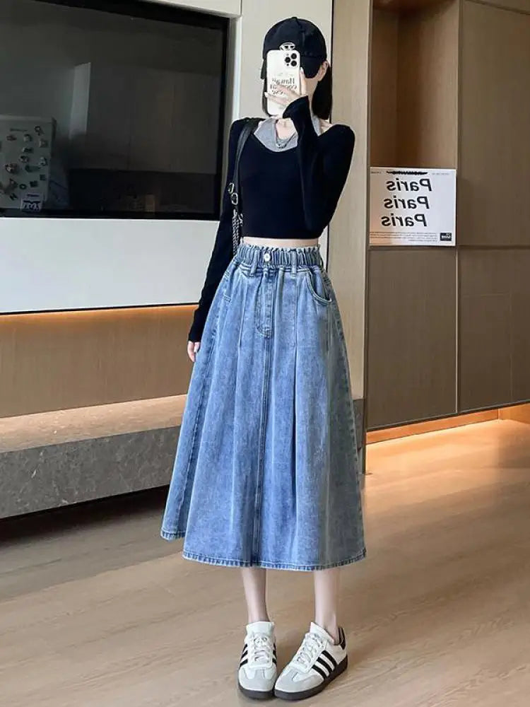 Vintage Women's Blue Elegant Plus Size Denim Jean Skirt Autumn And Winter High Waist Button Vacation Pleated Long Skirts Popular