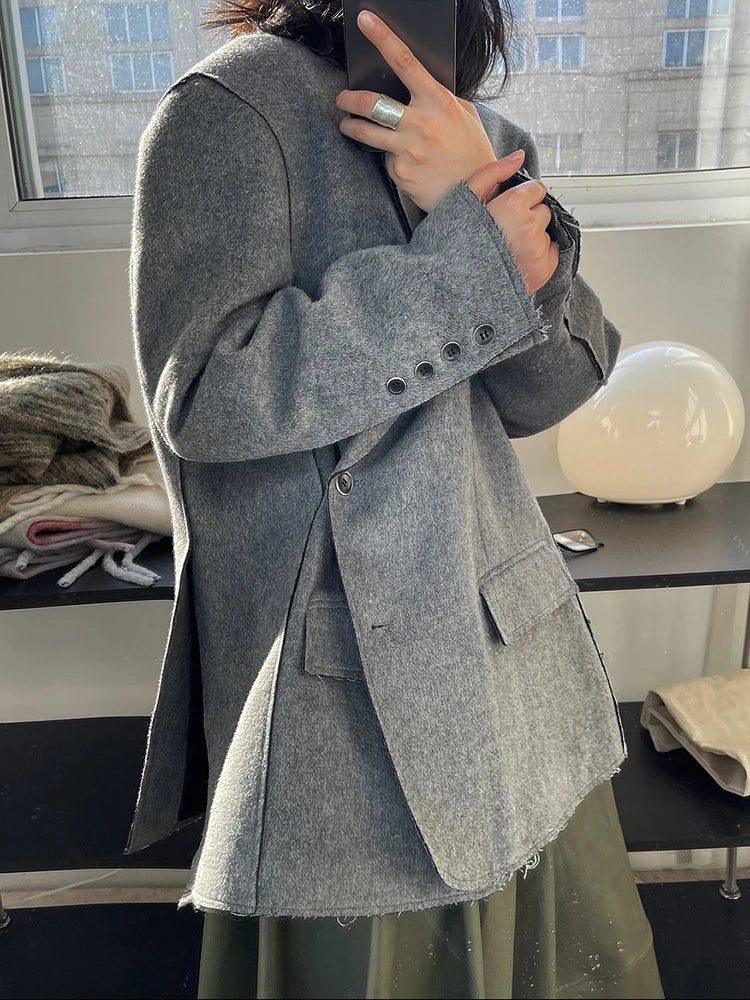 Gray Irregular Side Button Big Size Woolen Coat New Lapel Long Sleeve Women Jacket Fashion Tide Autumn Winter 2025 25A8452