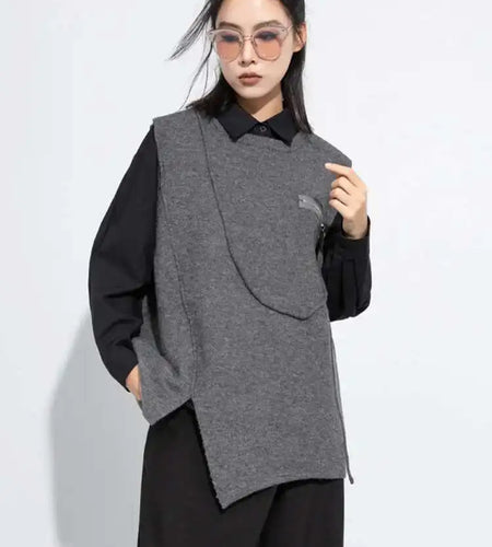 Gray Irregular Slit Big Size Knitting Sweater Round Neck Sleeveless Women Pullovers New Fashion Spring Autumn 2025 1DH7484