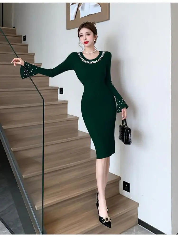 Korean Solid Pearl Simple Round Neck Long Sleeved Knitting Dress Women Elegant Long Sleeve Office Dress Autumn Winter 2024 Trend