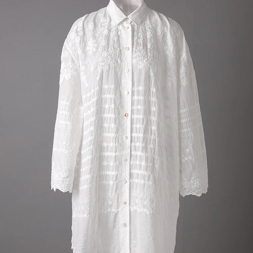 Load image into Gallery viewer, Women White Lace Perspective Big Size Long Blouse New Lapel Long Sleeve Shirt Fashion Tide Spring Autumn 2025 5C1327
