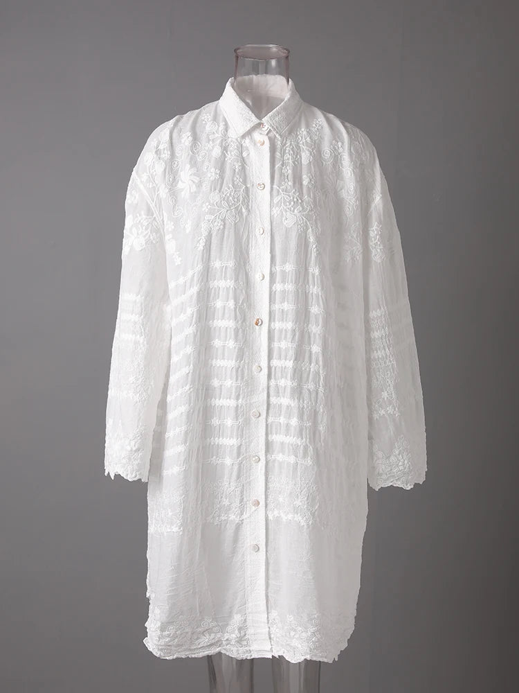 Women White Lace Perspective Big Size Long Blouse New Lapel Long Sleeve Shirt Fashion Tide Spring Autumn 2025 5C1327