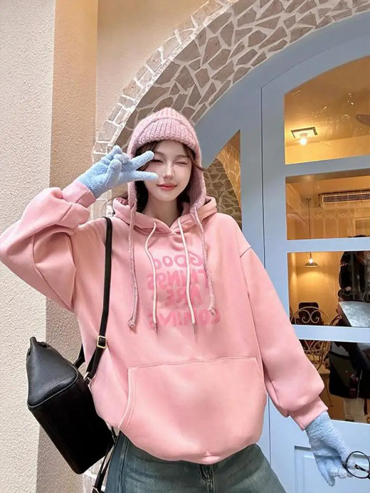 Autumn Winter 2025 Pink Green Letter Printed Elegant Pullover Fashion Short Hooded Sweatshirt Women Grey Long Sleeve Tops Trendy