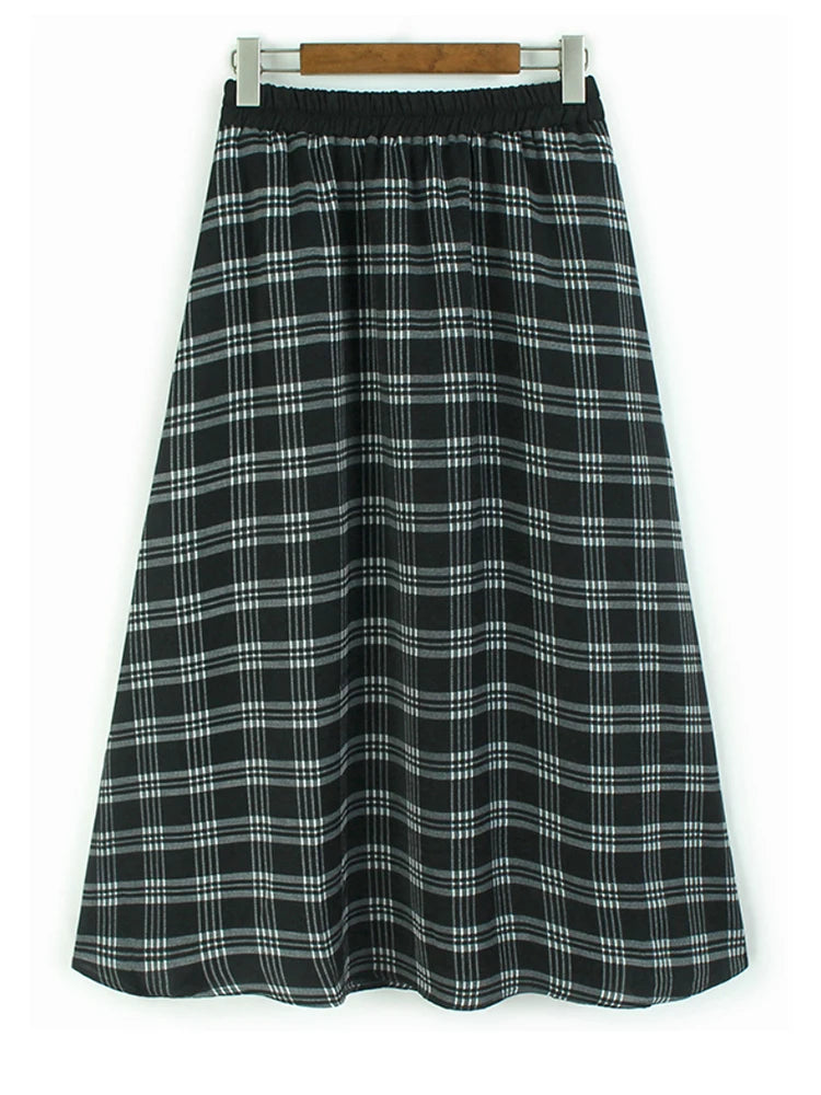 High Elastic Waist Black Plaid Button Spliced A-line Half-body Skirt Women Fashion Tide New Spring Autumn 2025 1DJ0917