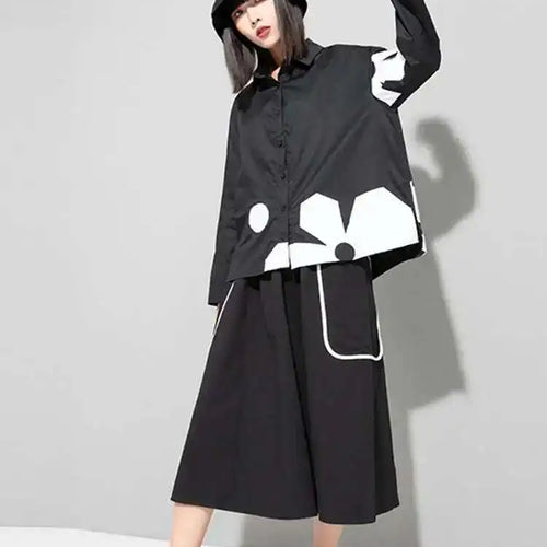 Load image into Gallery viewer, Women Black Flower Pattern Big Size Blouse New Lapel Long Sleeve Loose Fit Shirt Fashion Tide Spring Autumn 2025 1DE6302
