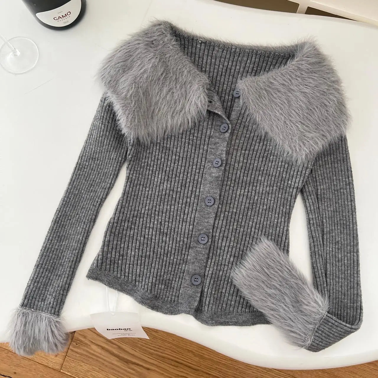 Retro Black Plush Neck Long Sleeved Cardigan Sweater Women Grey Festival Casual Versatile Short Knit Tops 2024 Autumn Winter New